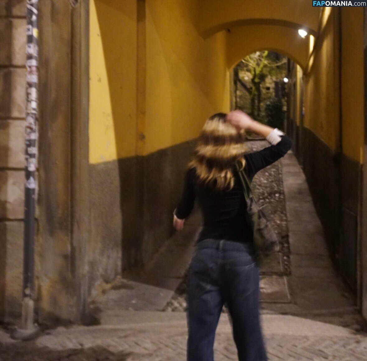 Alysa Liu / AlysaLiu / alysaxliu / https: Naakt OnlyFans  Gelekte foto #1