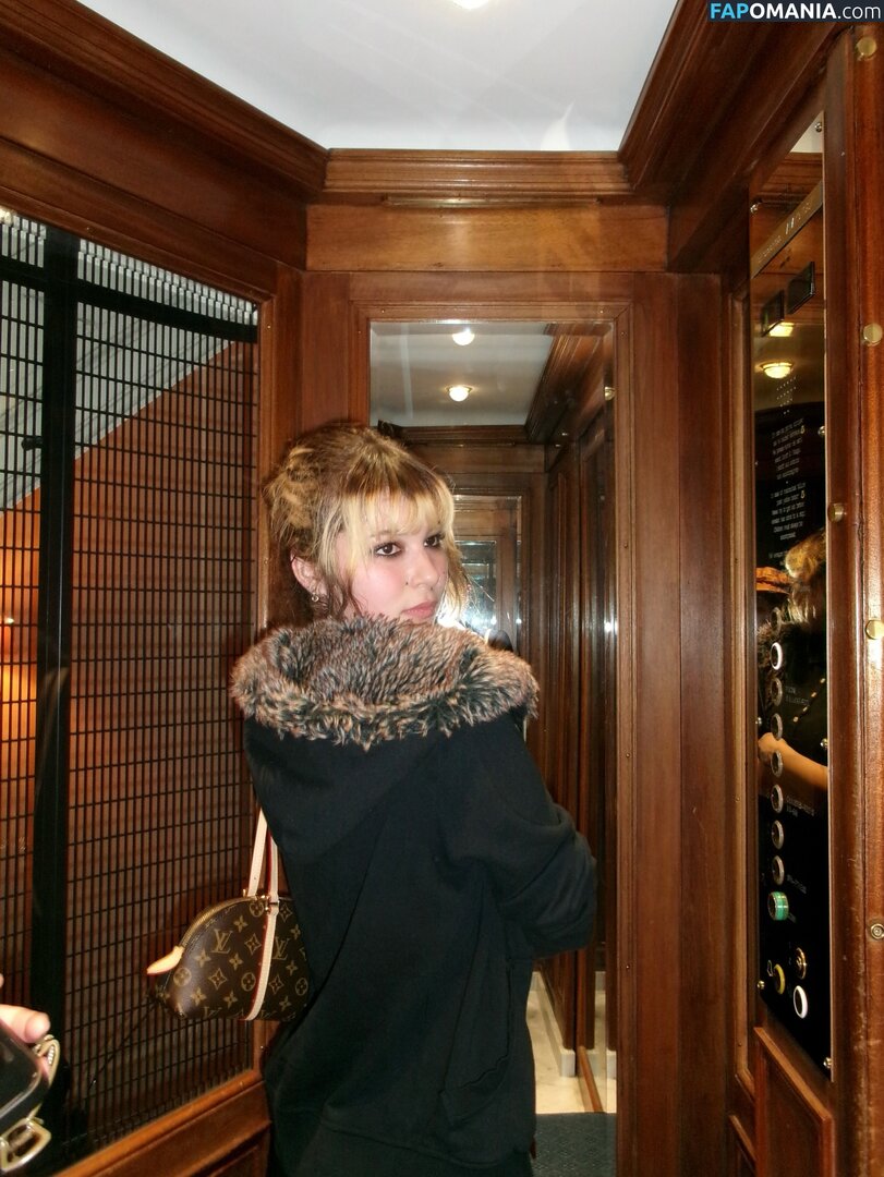 Alysa Liu / AlysaLiu / alysaxliu / https: Naakt OnlyFans  Gelekte foto #10