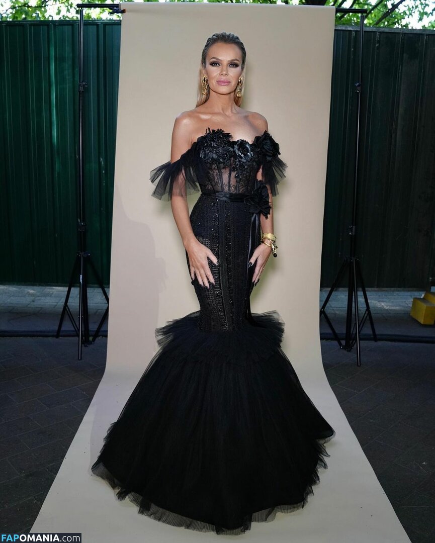 Amanda Holden / noholdenback Naakt OnlyFans  Gelekte foto #622