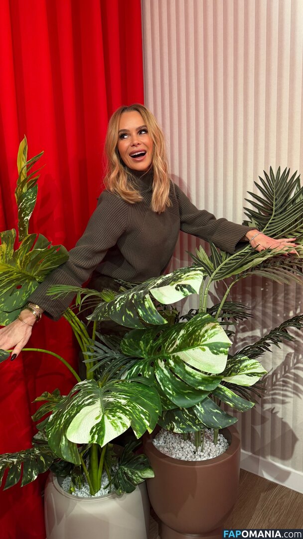 Amanda Holden / noholdenback Naakt OnlyFans  Gelekte foto #1899
