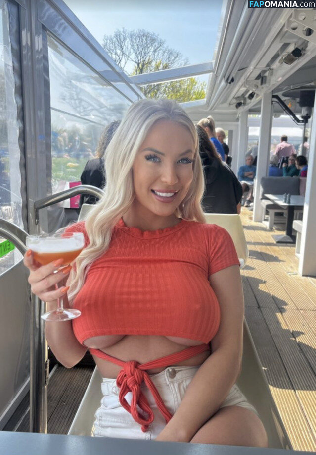 Amber McCall / ambermccallxoxx Naakt OnlyFans  Gelekte foto #1