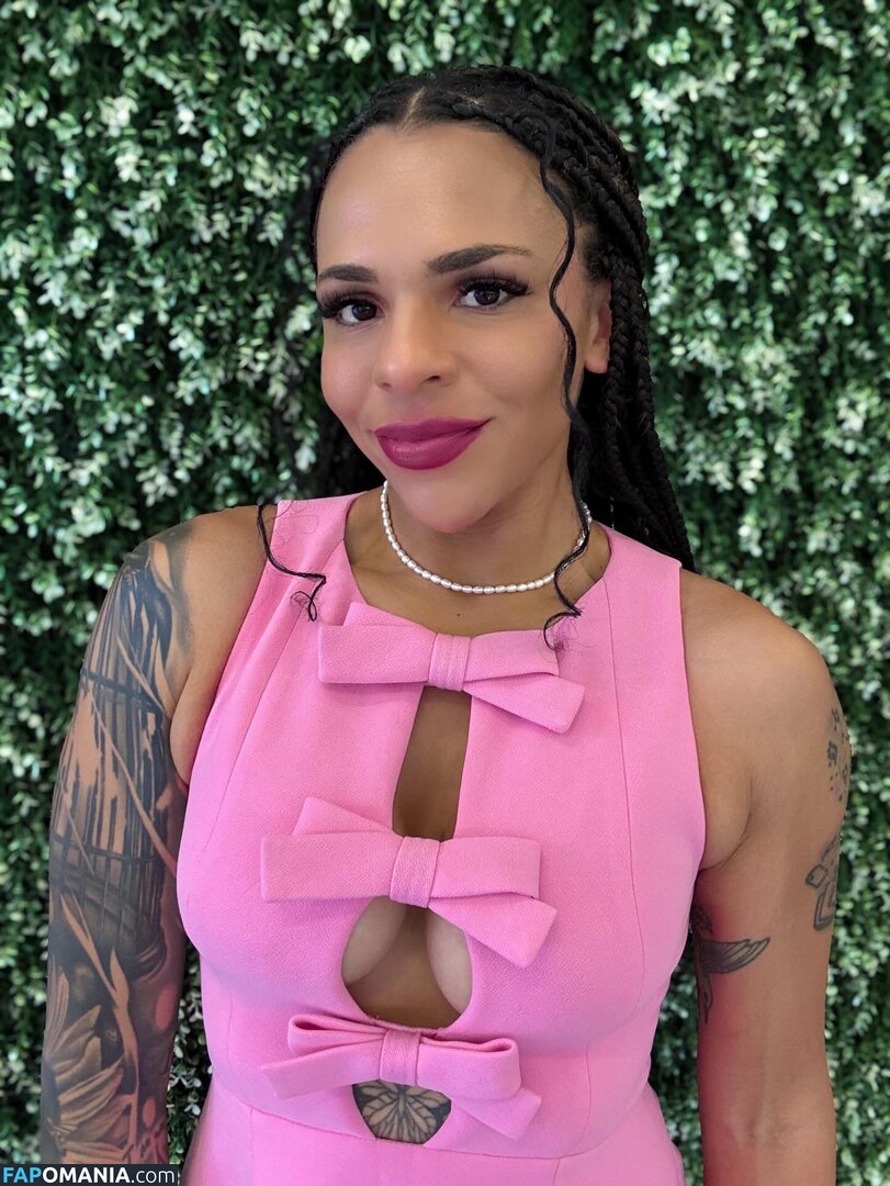 Amber Reacts / amber walker / ambercharity5 Naakt OnlyFans  Gelekte foto #11