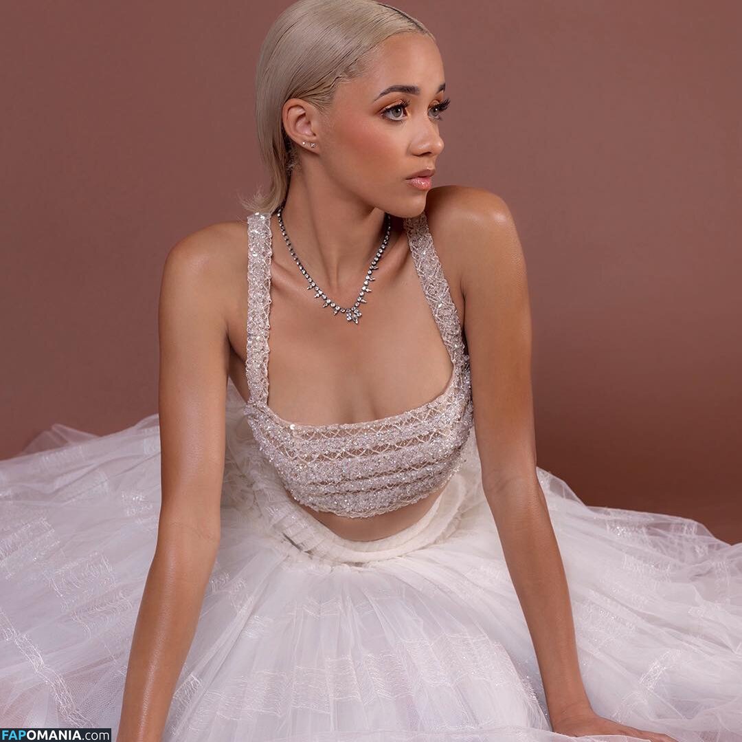 Amirah J Naakt OnlyFans  Gelekte foto #2