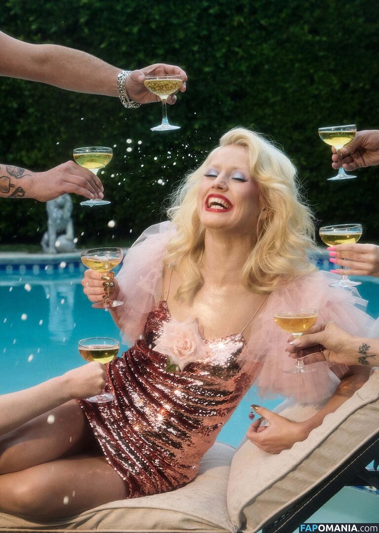 Amy Taylor / Amyl And The Sniffers / amytaylor / caltexcowgirll Naakt OnlyFans  Gelekte foto #15