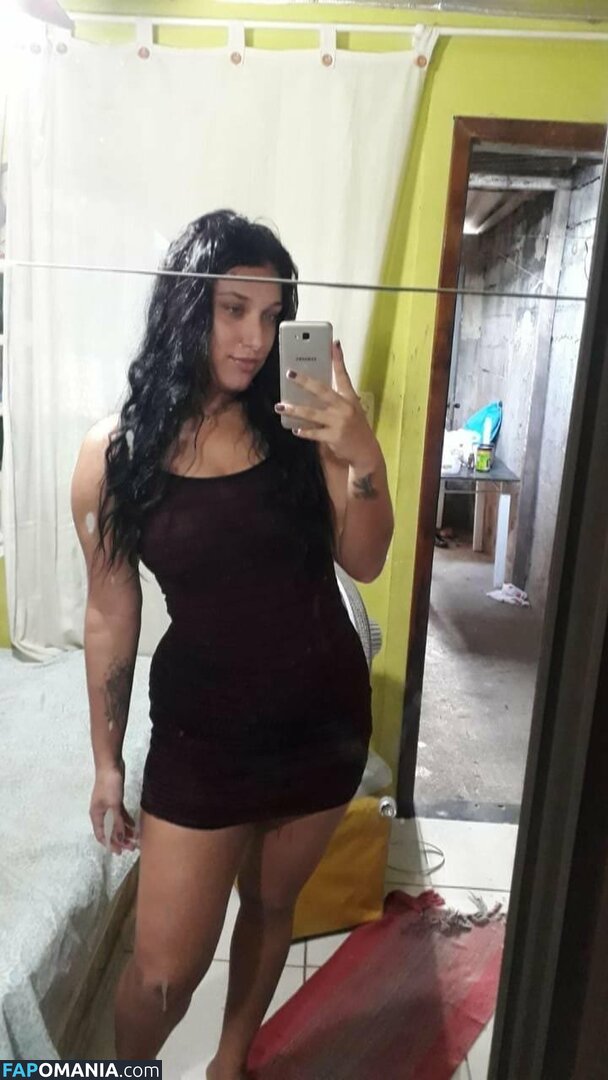 Anathalia Cristina / anaa_ber / christinacastalia / criissaraivaa Naakt OnlyFans  Gelekte foto #22