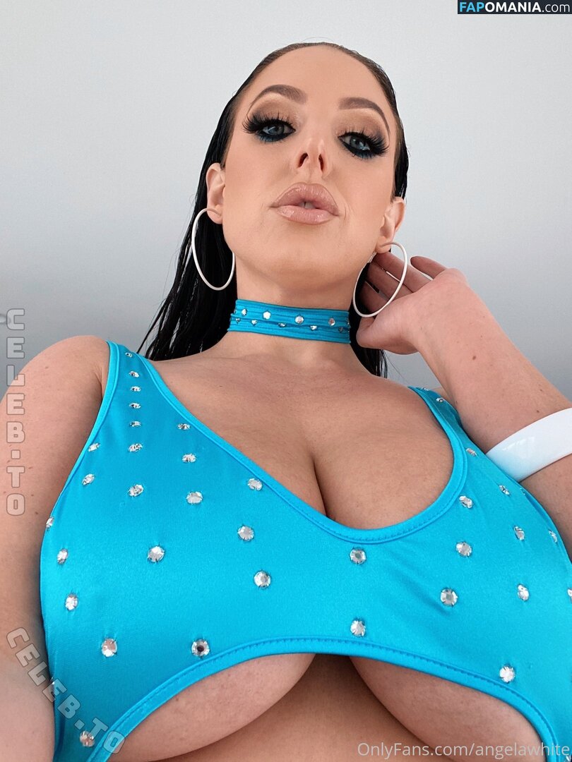 Angela White / angelawhite / angelawhitetv / https: / officialangelawhite / theangelawhite Naakt OnlyFans  Gelekte foto #395