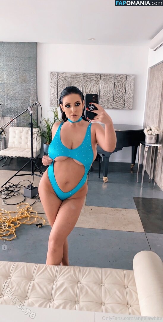 Angela White / angelawhite / angelawhitetv / https: / officialangelawhite / theangelawhite Naakt OnlyFans  Gelekte foto #397