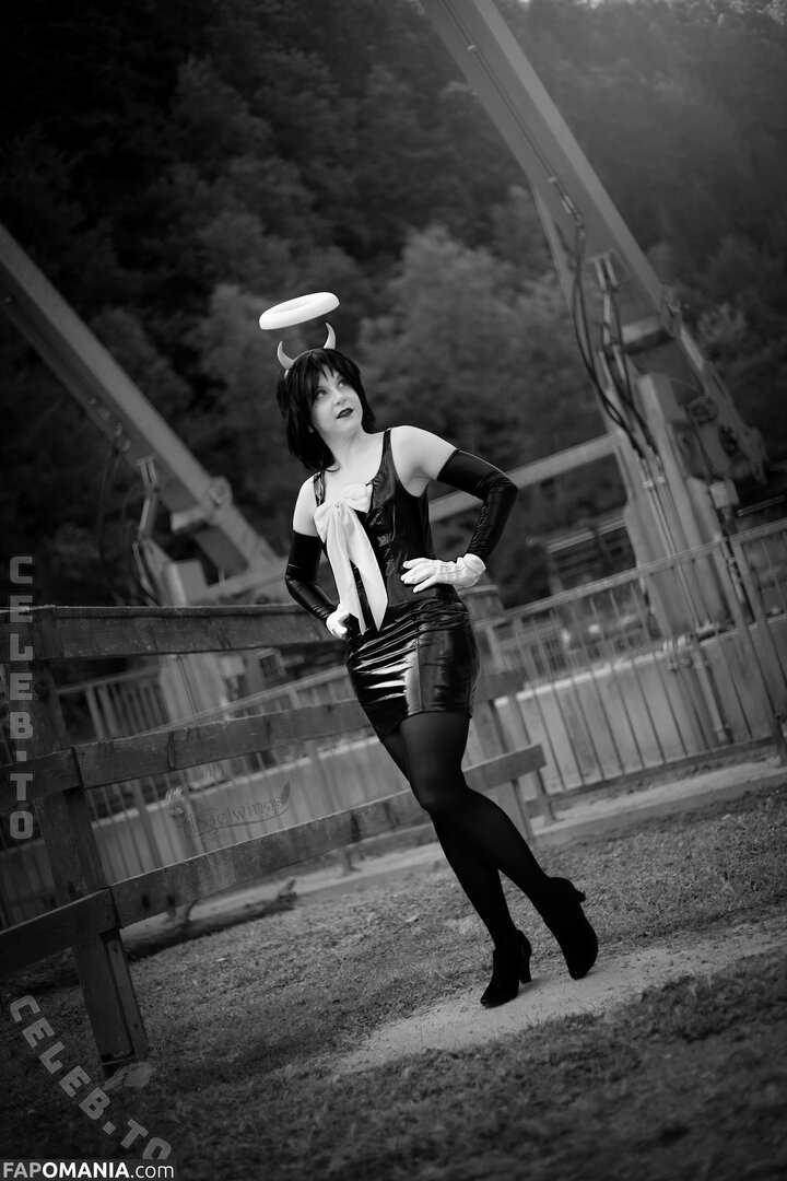 Angelwings_Cos Naakt OnlyFans  Gelekte foto #4
