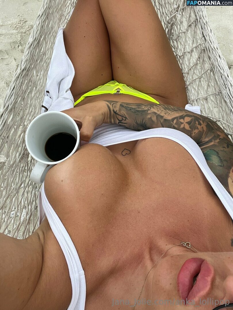Anka Lollipop / Jana Jolie / anca_jst / anka_lollipop Naakt OnlyFans  Gelekte foto #13