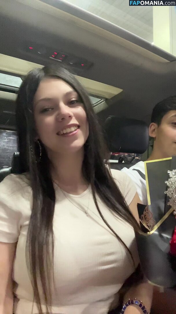 antoniia.blessed / https: Naakt OnlyFans  Gelekte foto #1