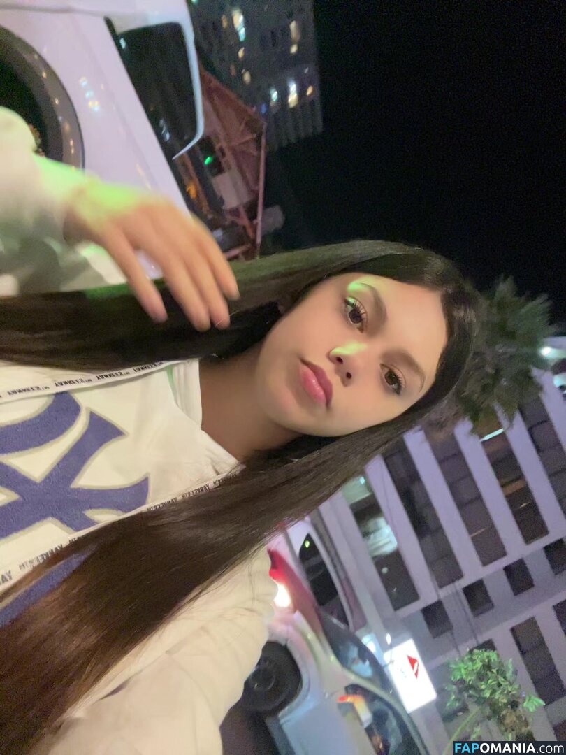 antoniia.blessed / https: Naakt OnlyFans  Gelekte foto #6