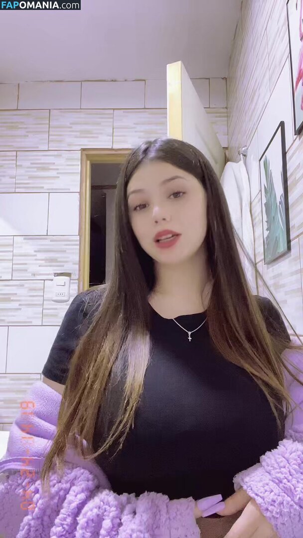 antoniia.blessed / https: Naakt OnlyFans  Gelekte foto #11