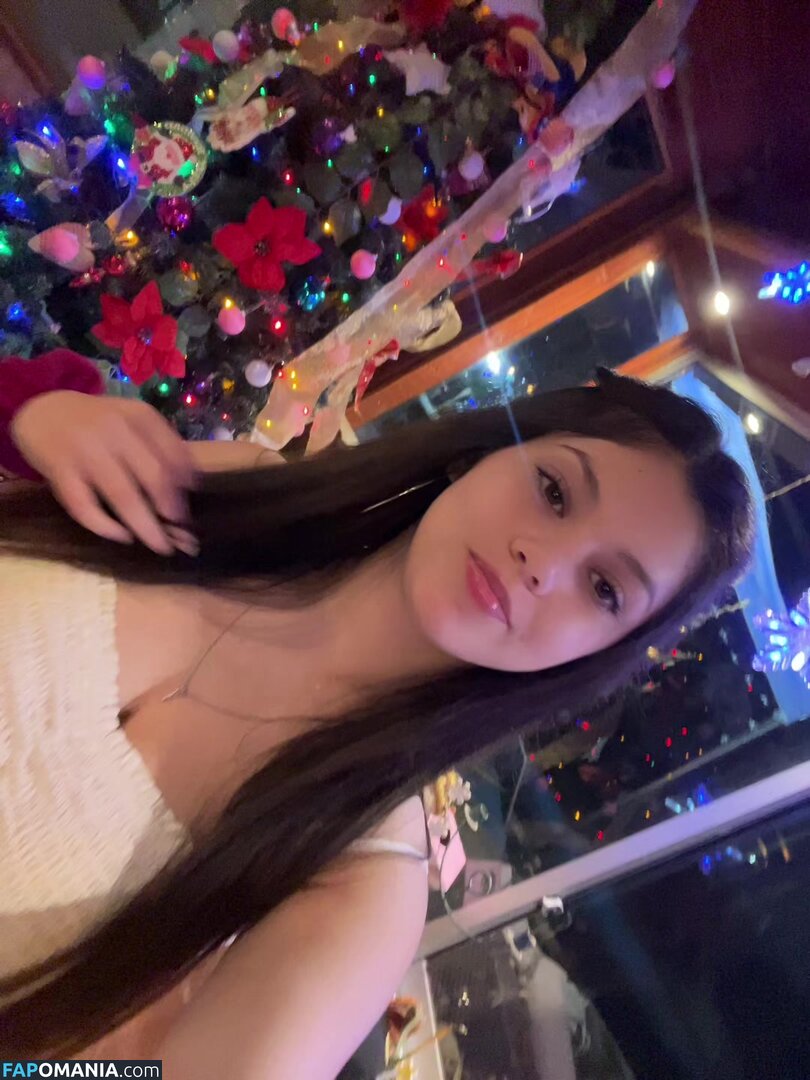 antoniia.blessed / https: Naakt OnlyFans  Gelekte foto #17