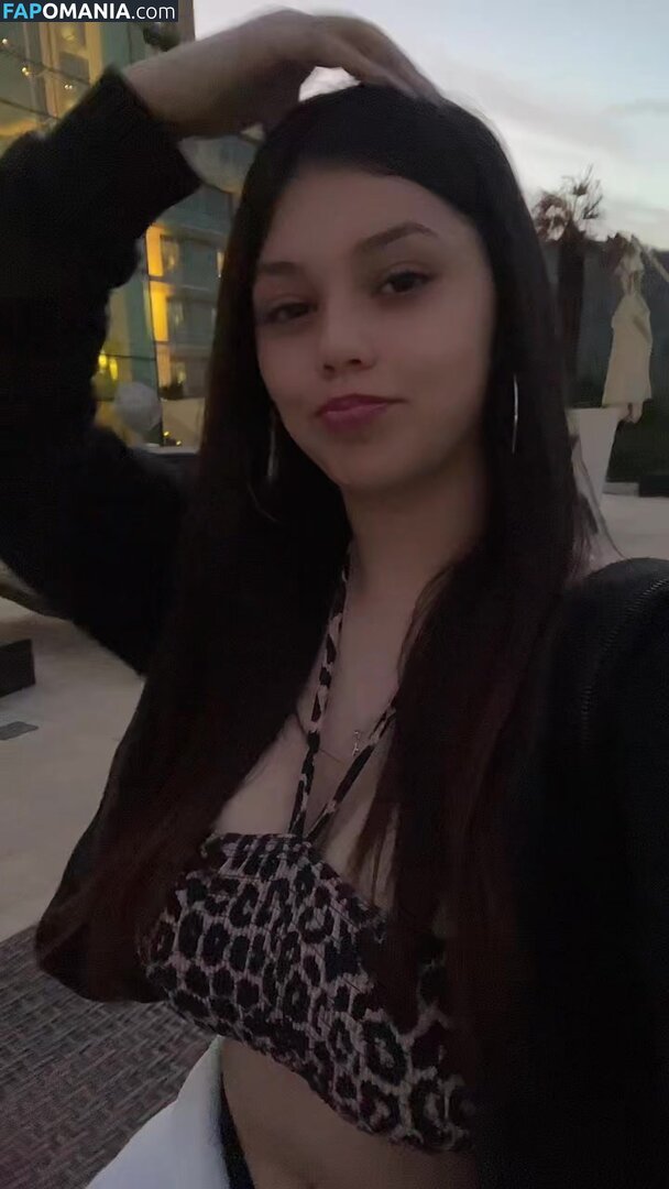 antoniia.blessed / https: Naakt OnlyFans  Gelekte foto #18