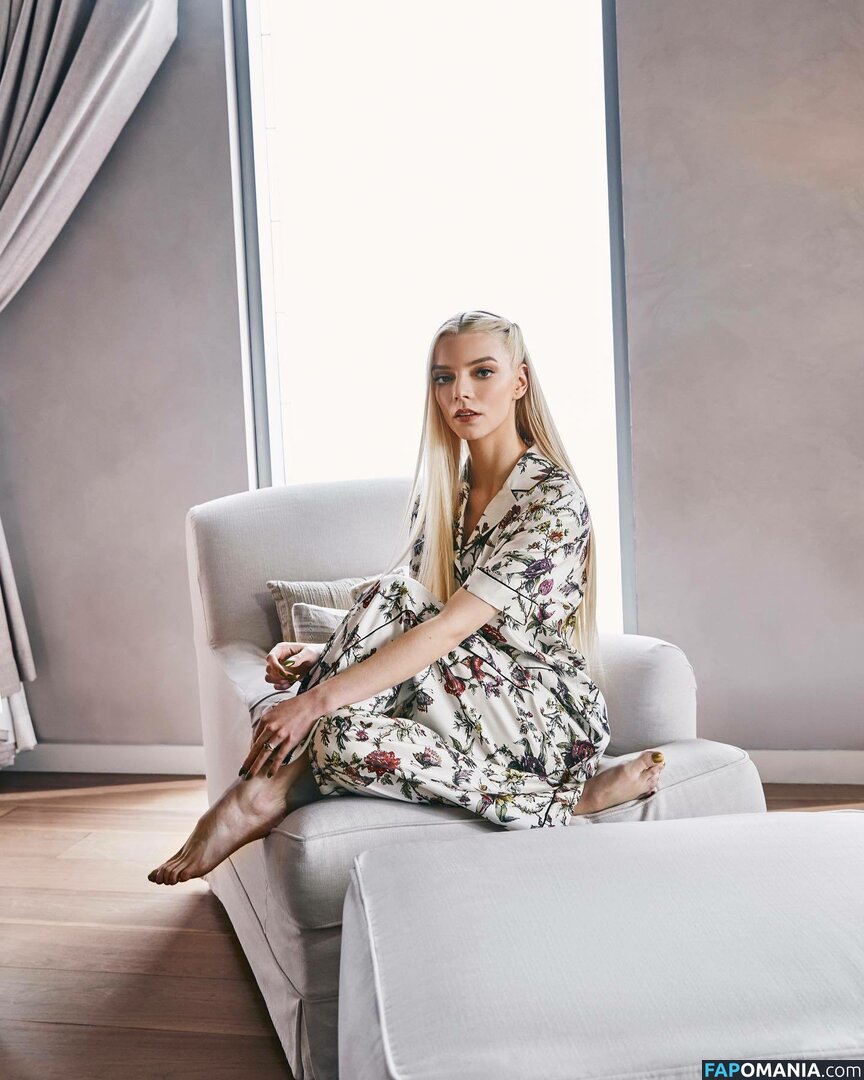 Anya Taylor-Joy / anyataylorjoy / taylorjoyvip Naakt OnlyFans  Gelekte foto #283