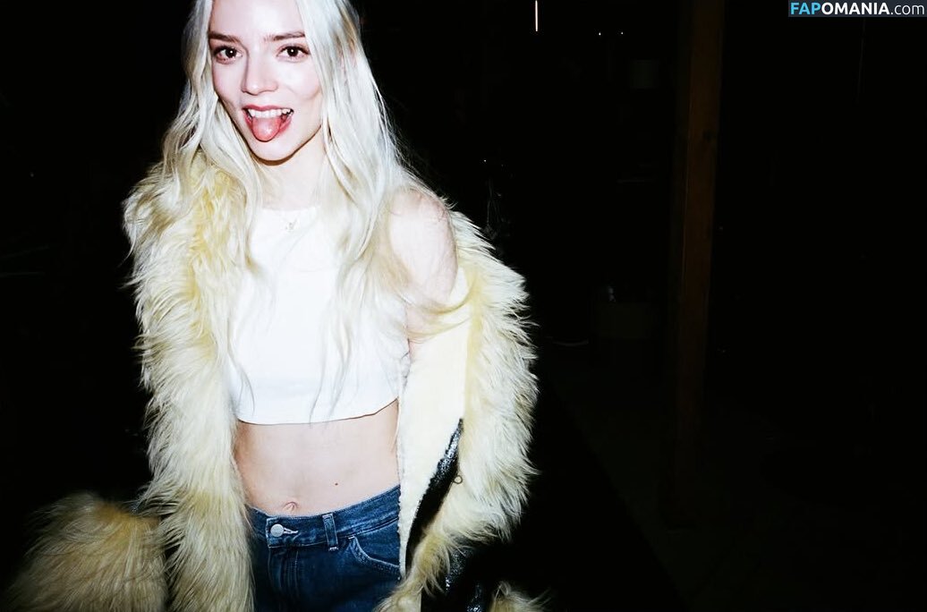 Anya Taylor-Joy / anyataylorjoy / taylorjoyvip Naakt OnlyFans  Gelekte foto #2144