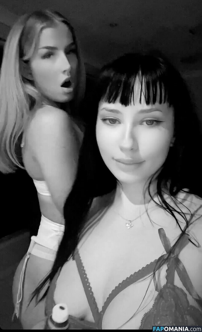 Aprilxo / _oshagracee_ Naakt OnlyFans  Gelekte foto #5