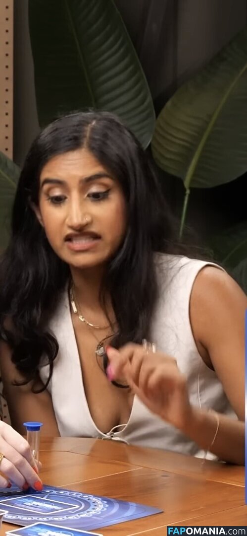 Arasha Lalani / arashalalani / arashalalani_ Naakt OnlyFans  Gelekte foto #3