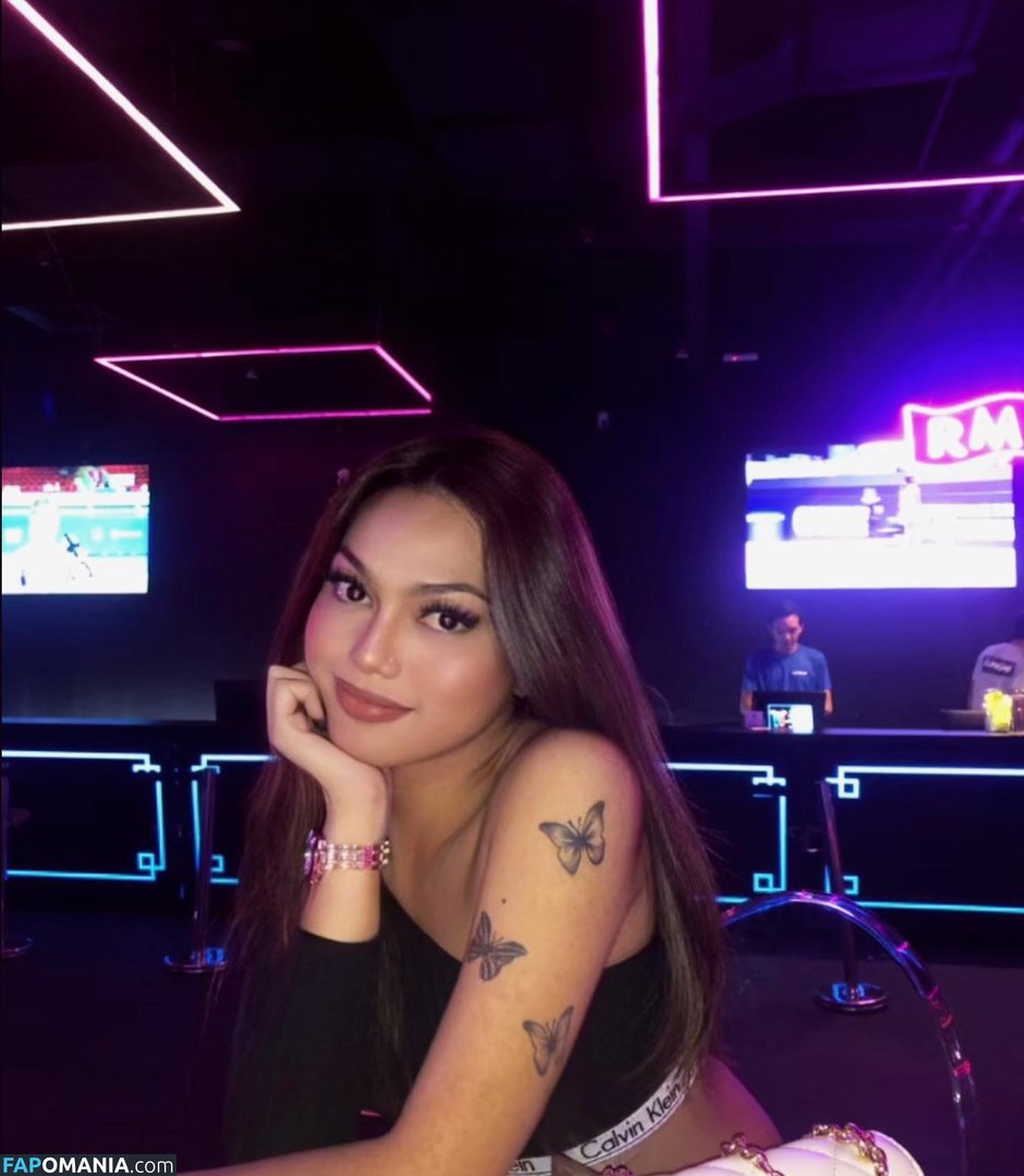 Ariana Tashne / ariana / arianatashnee Naakt OnlyFans  Gelekte foto #3