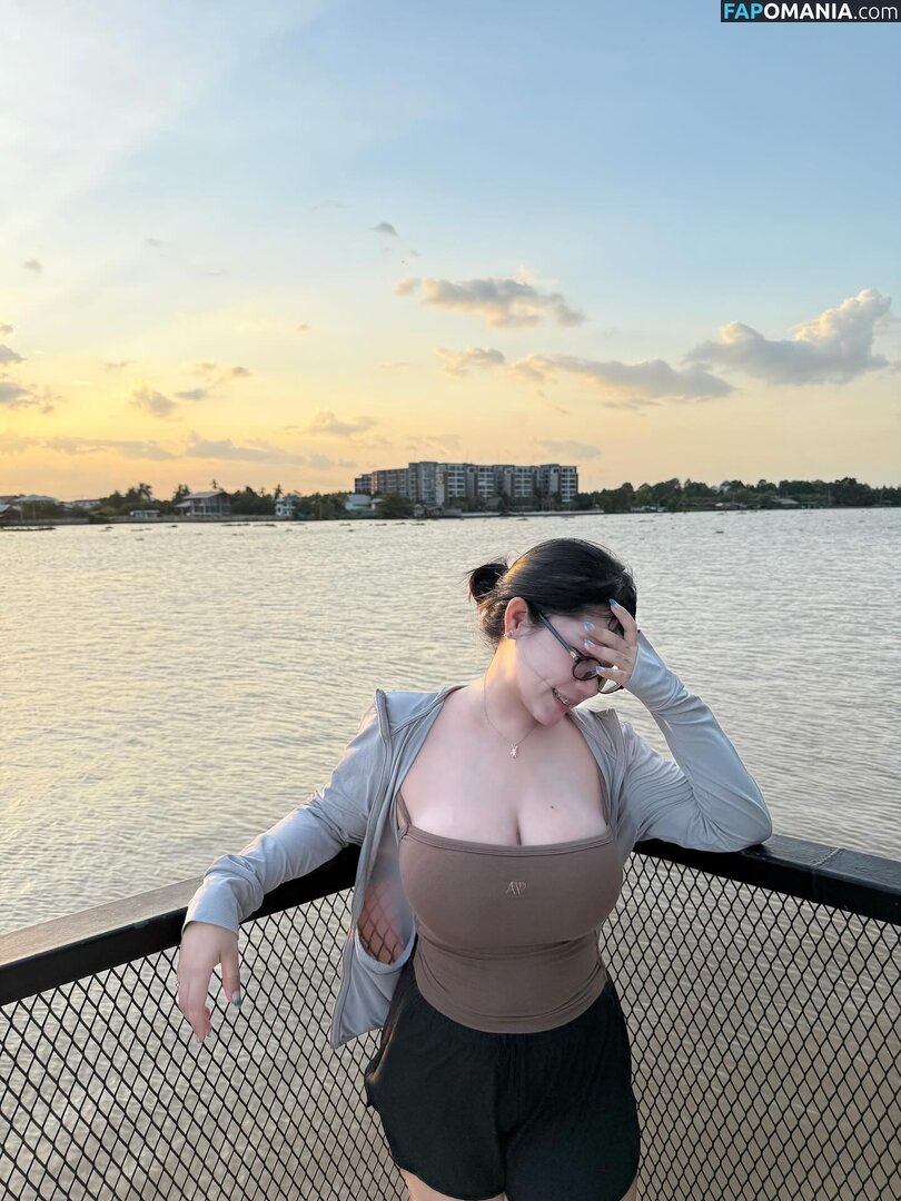 asiasharkyx.ig Naakt OnlyFans  Gelekte foto #2