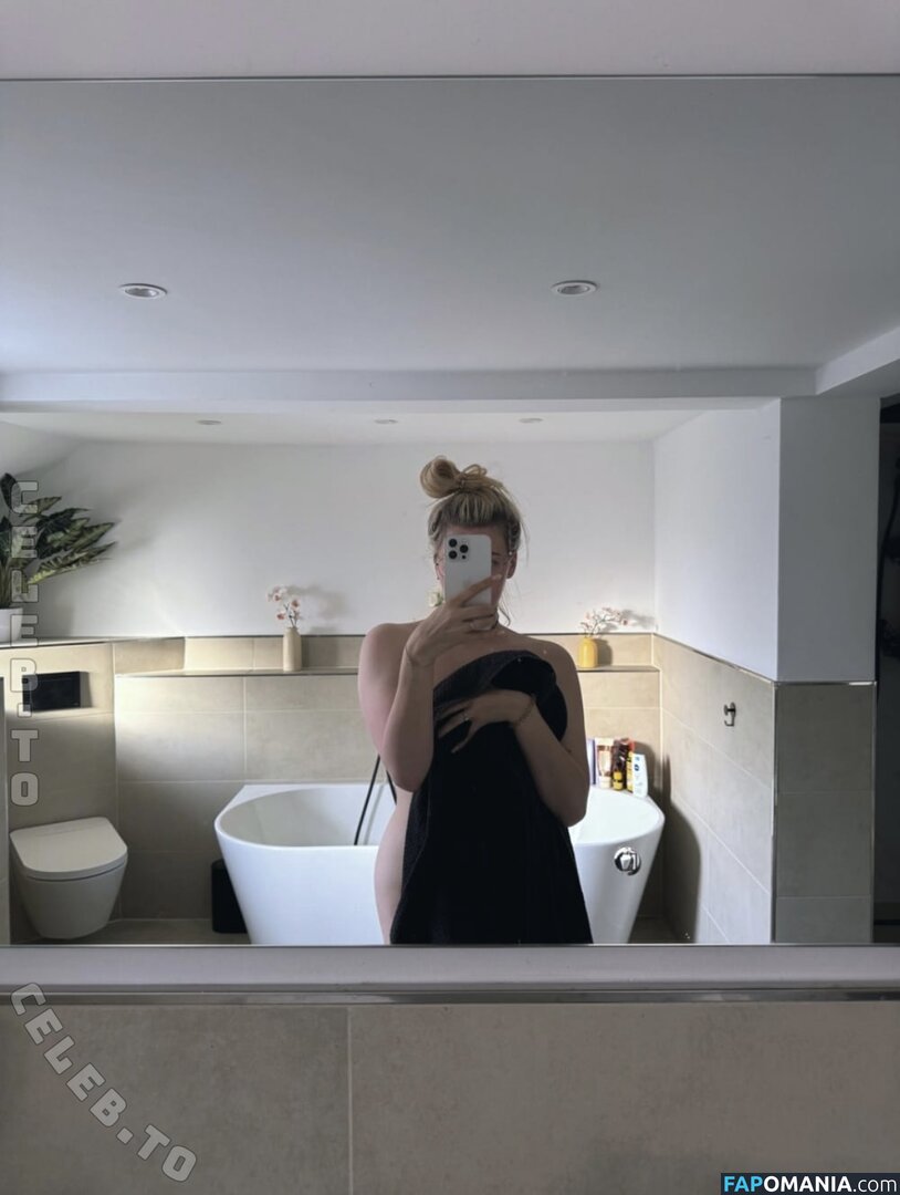 ASMR Janina / ASMRJaninaa / asmrjanina / https: Naakt OnlyFans  Gelekte foto #31