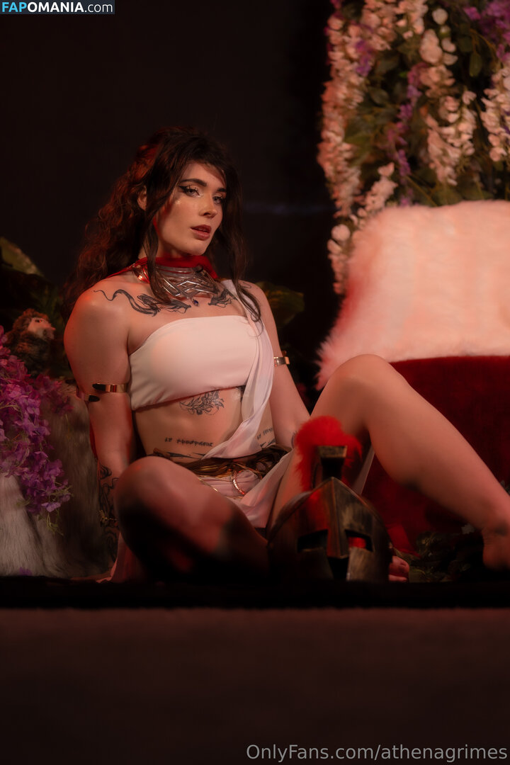 Athena Grimes / athena.cos / pinkemilki Naakt OnlyFans  Gelekte foto #22