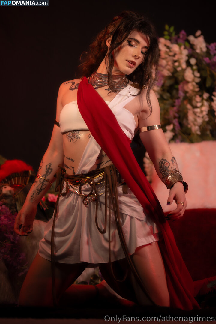 Athena Grimes / athena.cos / pinkemilki Naakt OnlyFans  Gelekte foto #34