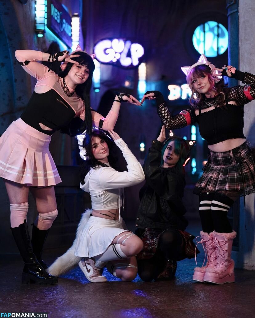 Athena Grimes / athena.cos / pinkemilki Naakt OnlyFans  Gelekte foto #46