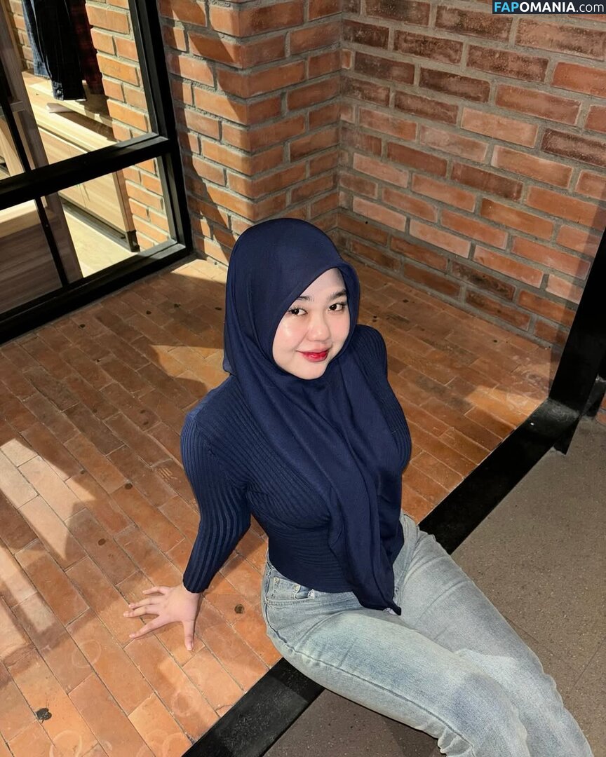 Aureliakh Naakt OnlyFans  Gelekte foto #1