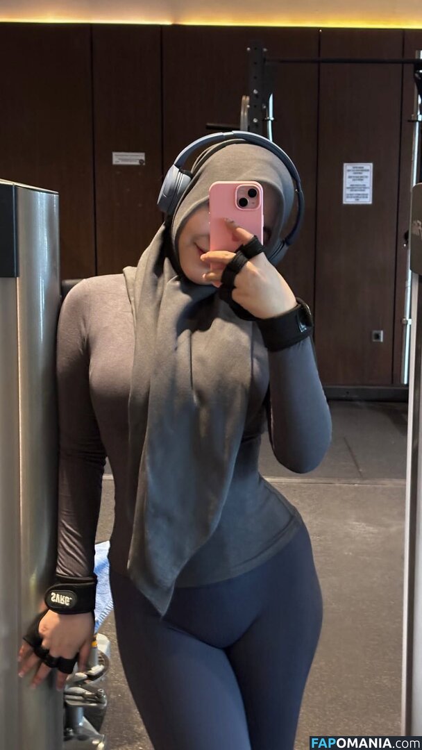 Aureliakh Naakt OnlyFans  Gelekte foto #2