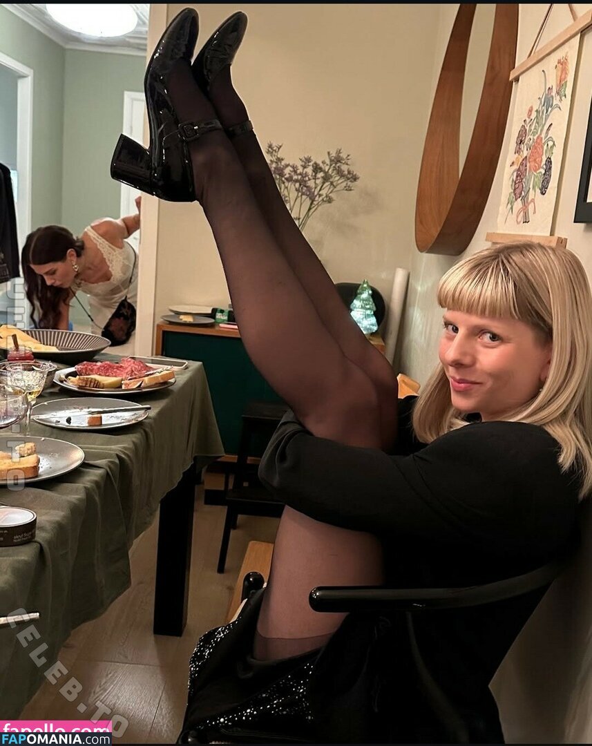 Aurora Aksnes / auroramusic / singer Naakt OnlyFans  Gelekte foto #271