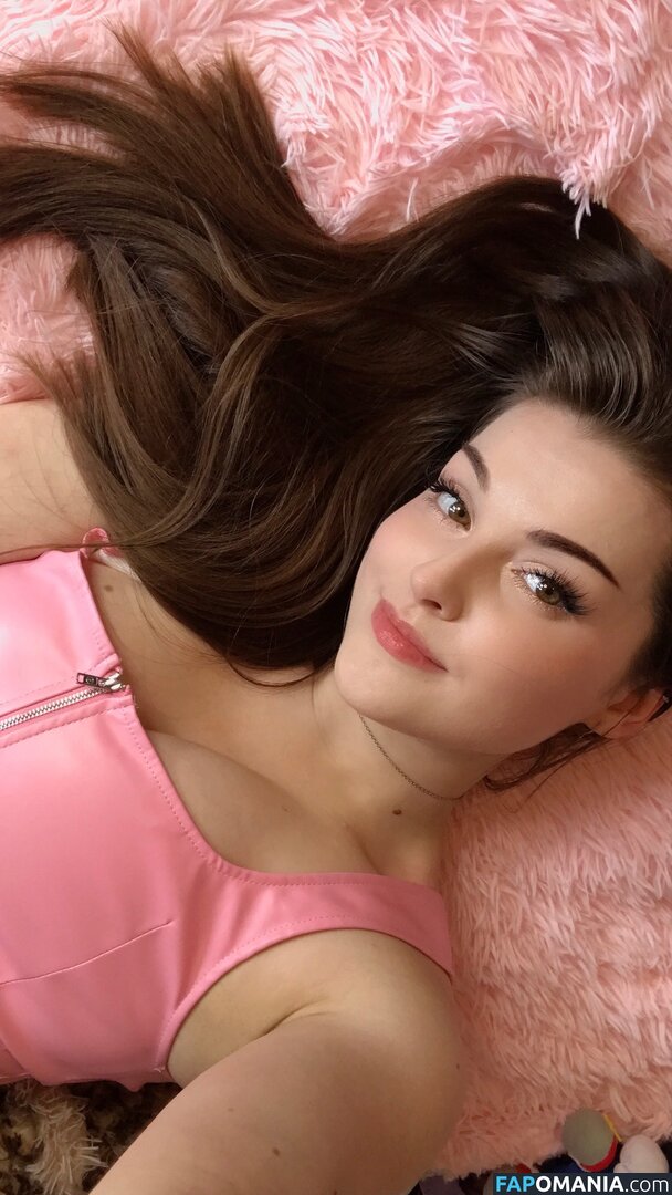 auroraiskira / kingauratv Naakt OnlyFans  Gelekte foto #2