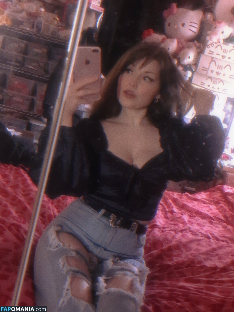 auroraiskira / kingauratv Naakt OnlyFans  Gelekte foto #6