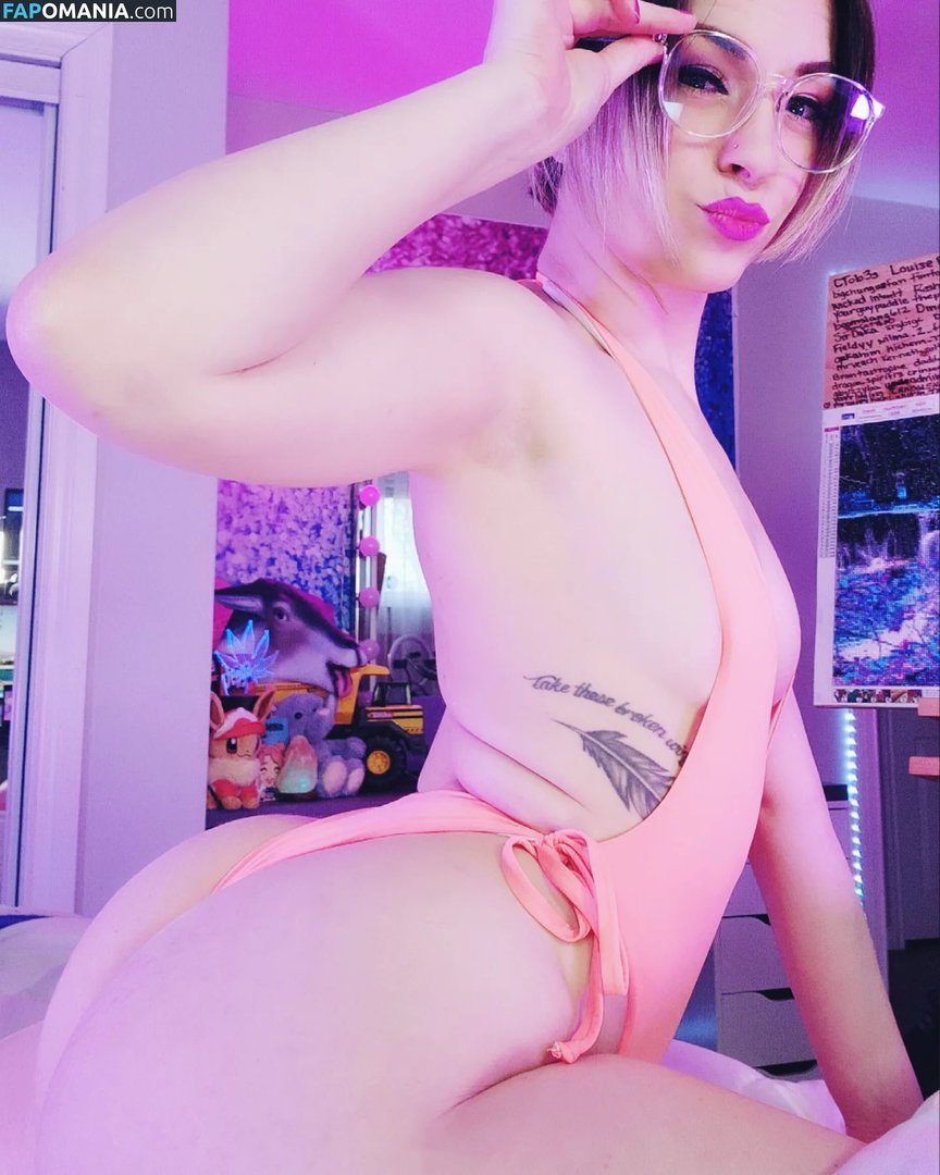 AuroraStarr / iaurorastarr Naakt OnlyFans  Gelekte foto #4