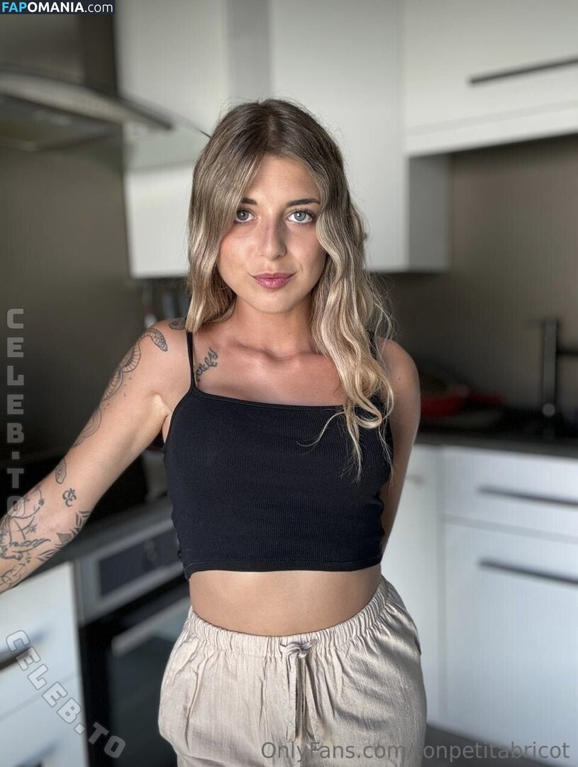 Ava Abricot / lepetit.abricot / tonpetitabricot Naakt OnlyFans  Gelekte foto #4