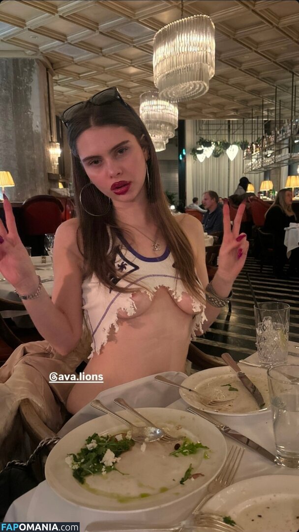 ava.lions / manictrapqueen Naakt OnlyFans  Gelekte foto #1