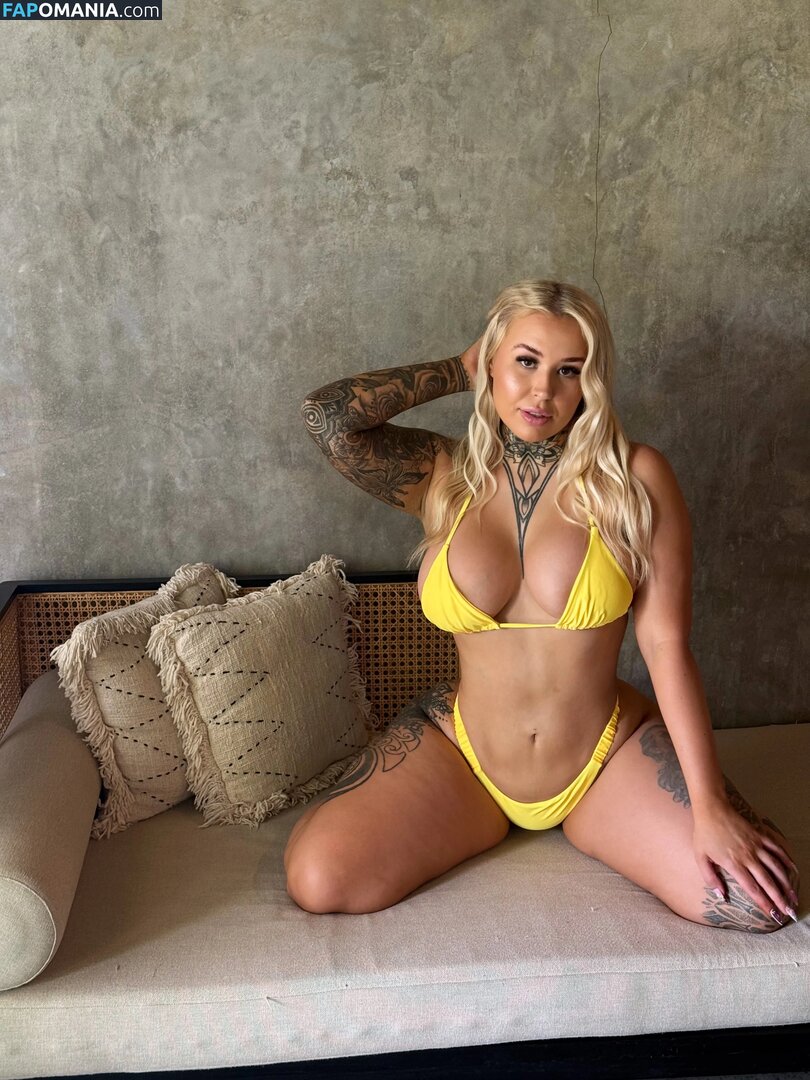 Avakristel Naakt OnlyFans  Gelekte foto #3