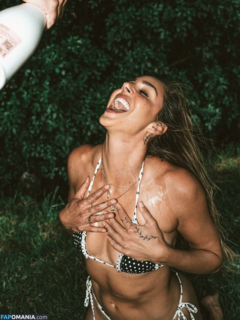 Avery Poppinga / averypoppinga Naakt OnlyFans  Gelekte foto #3