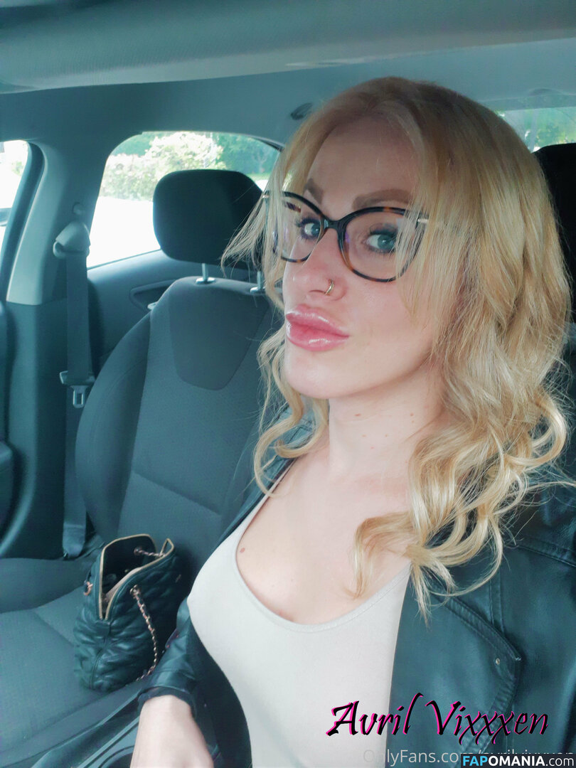 avrilvixen / avrilvixxxen Naakt OnlyFans  Gelekte foto #11
