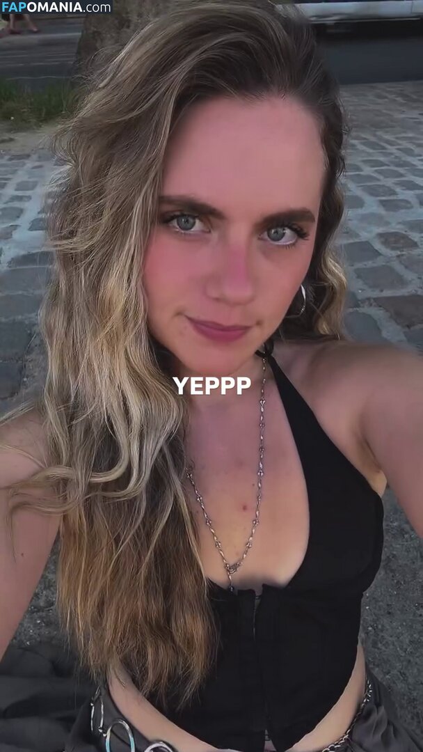 Axelle Maga / axelle.maga Naakt OnlyFans  Gelekte foto #15
