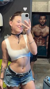 aylenncoro Naakt OnlyFans  Gelekte foto #7