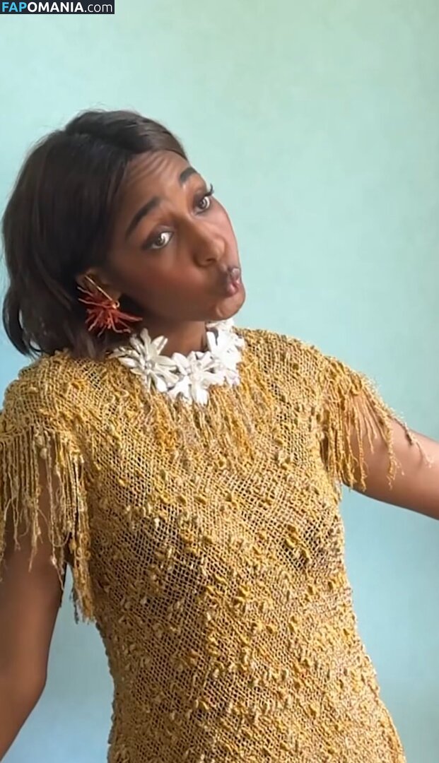 Ayo Edebiri / ayoedebiri Naakt OnlyFans  Gelekte foto #14