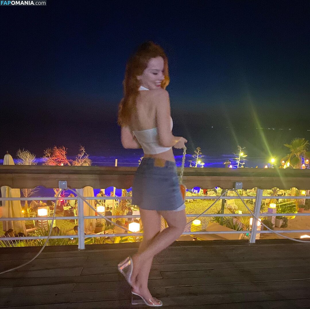 Aysennyuksel / moonbae.8 Naakt OnlyFans  Gelekte foto #7