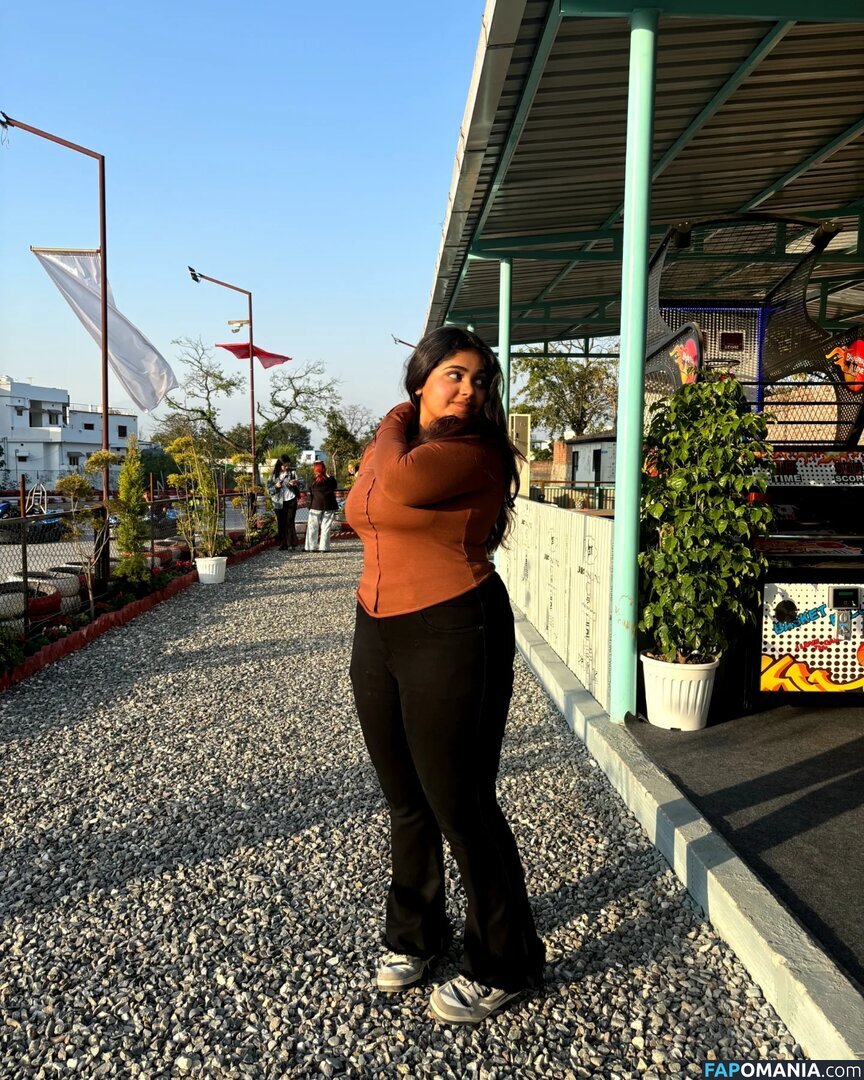ayushi bhardwaj / ayushi_bhardwajj Naakt OnlyFans  Gelekte foto #5