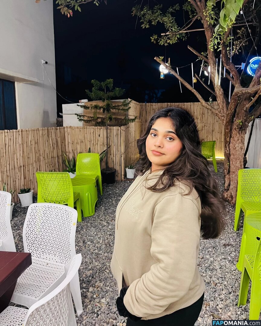 ayushi bhardwaj / ayushi_bhardwajj Naakt OnlyFans  Gelekte foto #11