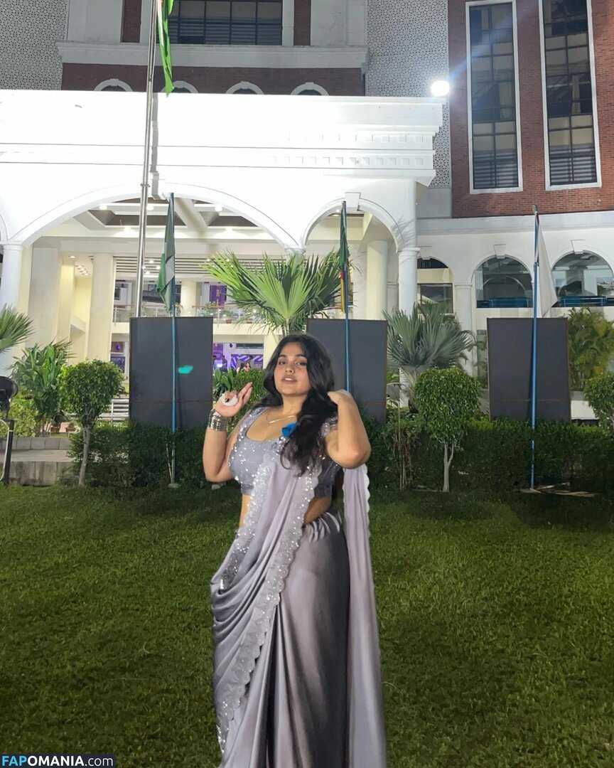 ayushi bhardwaj / ayushi_bhardwajj Naakt OnlyFans  Gelekte foto #12