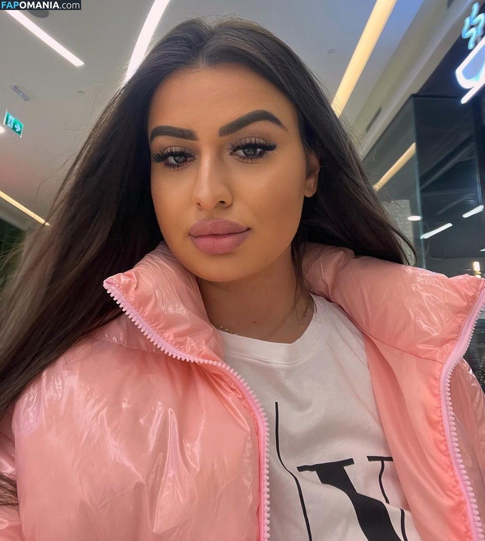 _b_miruna / k.miruu Naakt OnlyFans  Gelekte foto #4