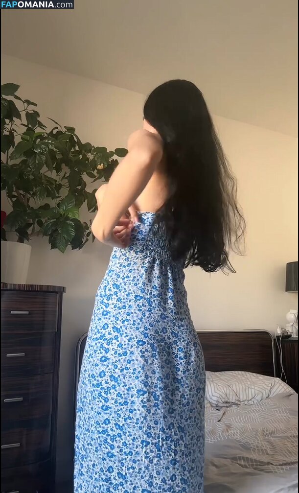 B_u_l_o_c_h_k_a / bulochkatyt Naakt OnlyFans  Gelekte foto #1123
