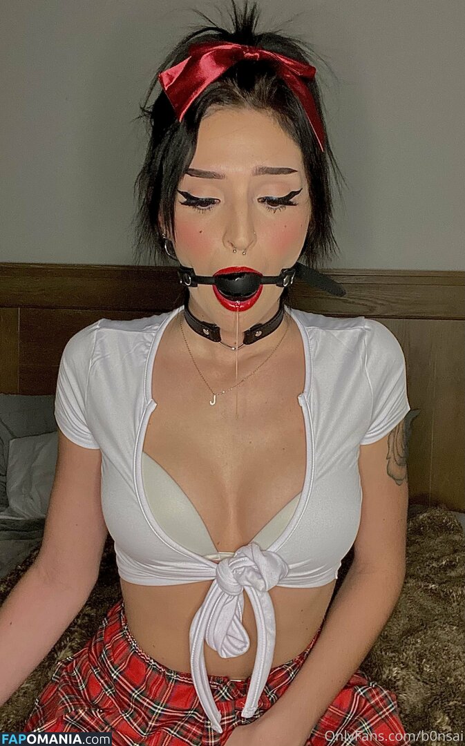 b0nsai / b0nzai / jaz_sinclair Naakt OnlyFans  Gelekte foto #9