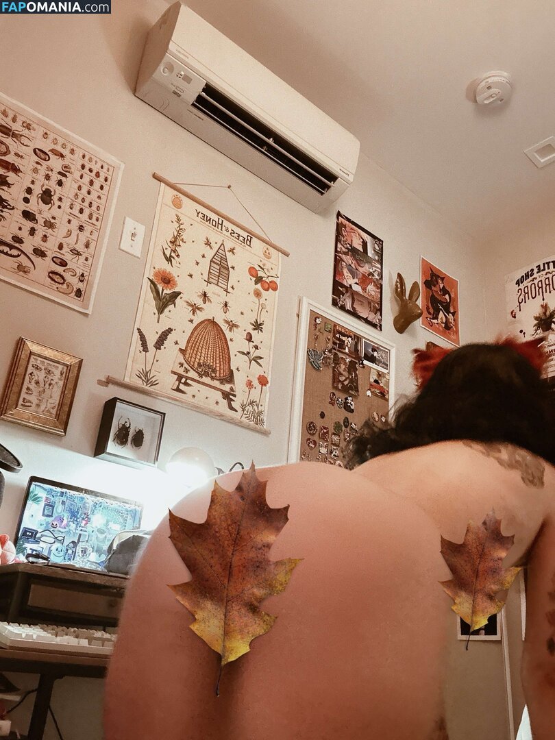 B1tchy_lesbian / laurenmonac0 Naakt OnlyFans  Gelekte foto #3